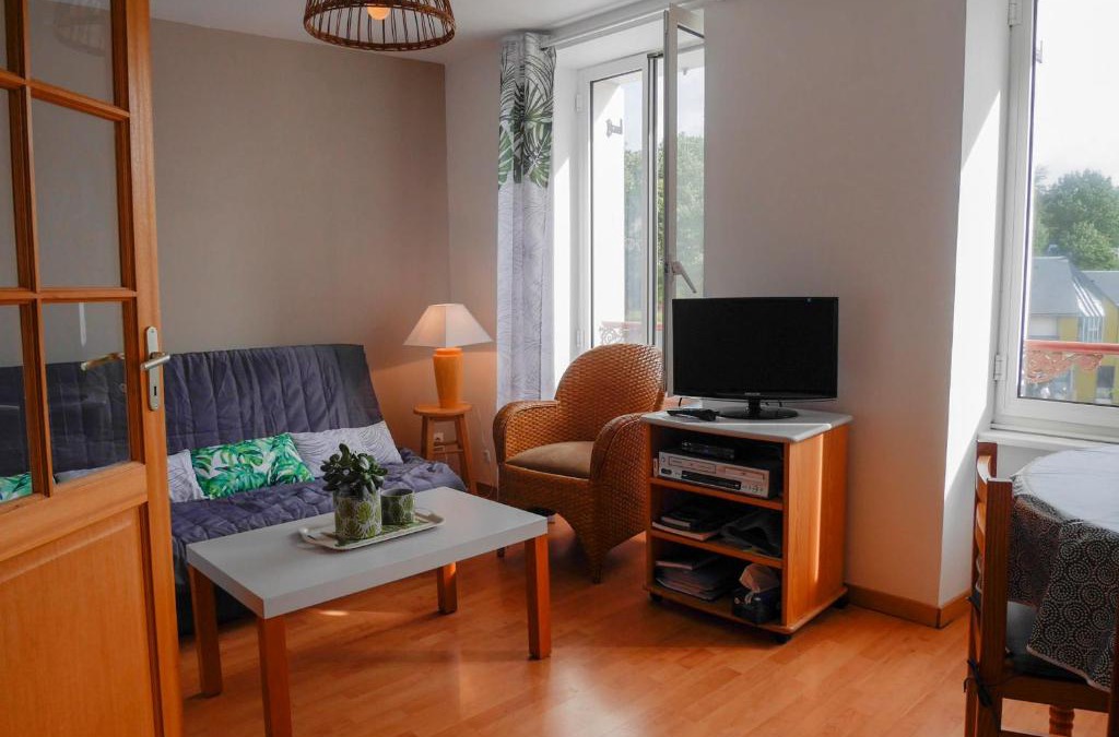 Le Palais Apartment | Appartement 4 pers, cuisine équipée, vue port, proche commodités - FR-1-418-62