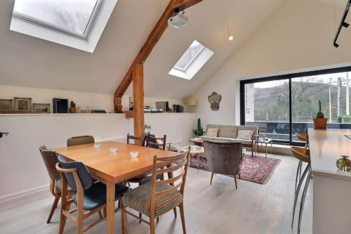 Profondeville Apartment | Appartement (8 pers.) design.