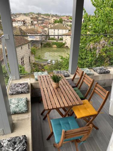 Nerac Apartment | Appartement avec vue et sauna - Centre Nérac