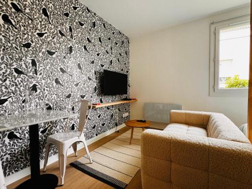 Goise-Champommier-Champclairot Apartment | Appartement Bird II proche centre gare, parking