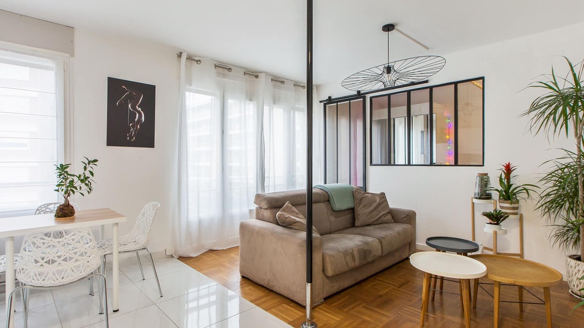 Zola - Pressense Apartment | Appartement Cérame - Welkeys