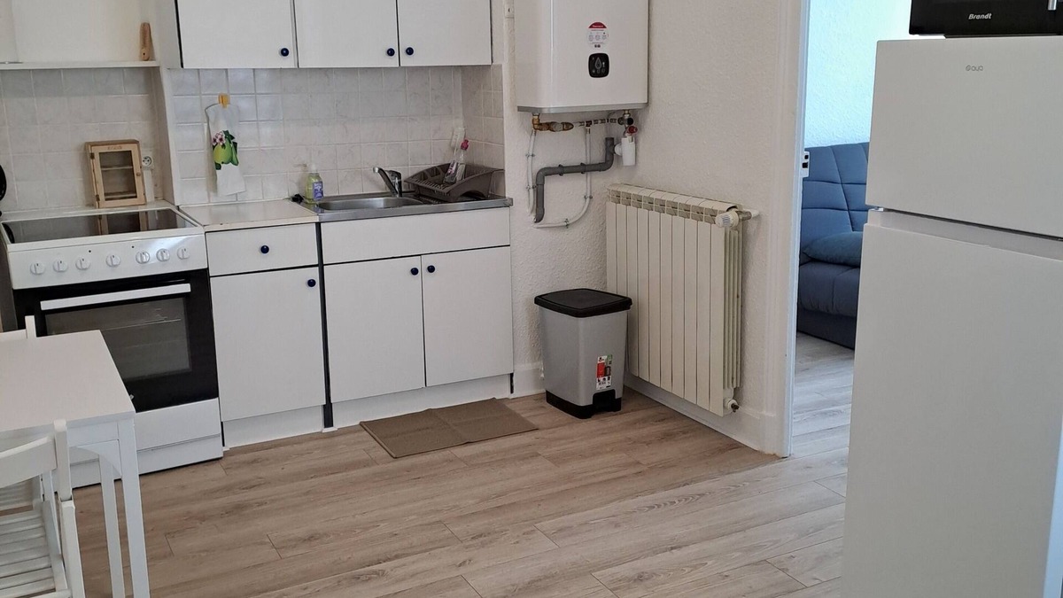 Pouilly-en-Auxois Apartment | Appartement Climatisé au Centre de Pouilly-en-auxois
