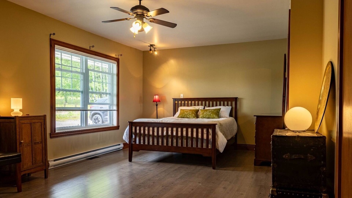 Mont-Carmel Condo | Appartement chaleureux face au Lac St-Pierre près de Kamouraska