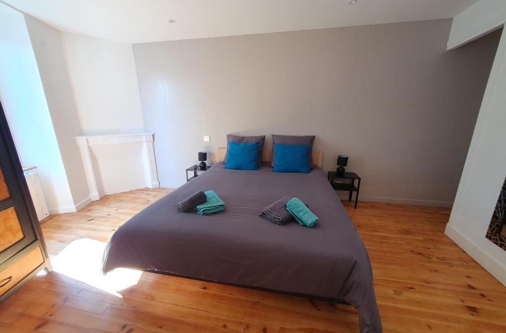 Authezat Apartment | Appartement chic et cosy