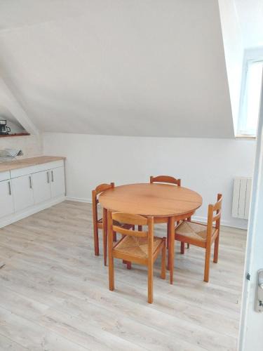 Rosny-sous-Bois Apartment | Appartement confortable à Rosny-sous-Bois, 38m² + Vue sur la ville