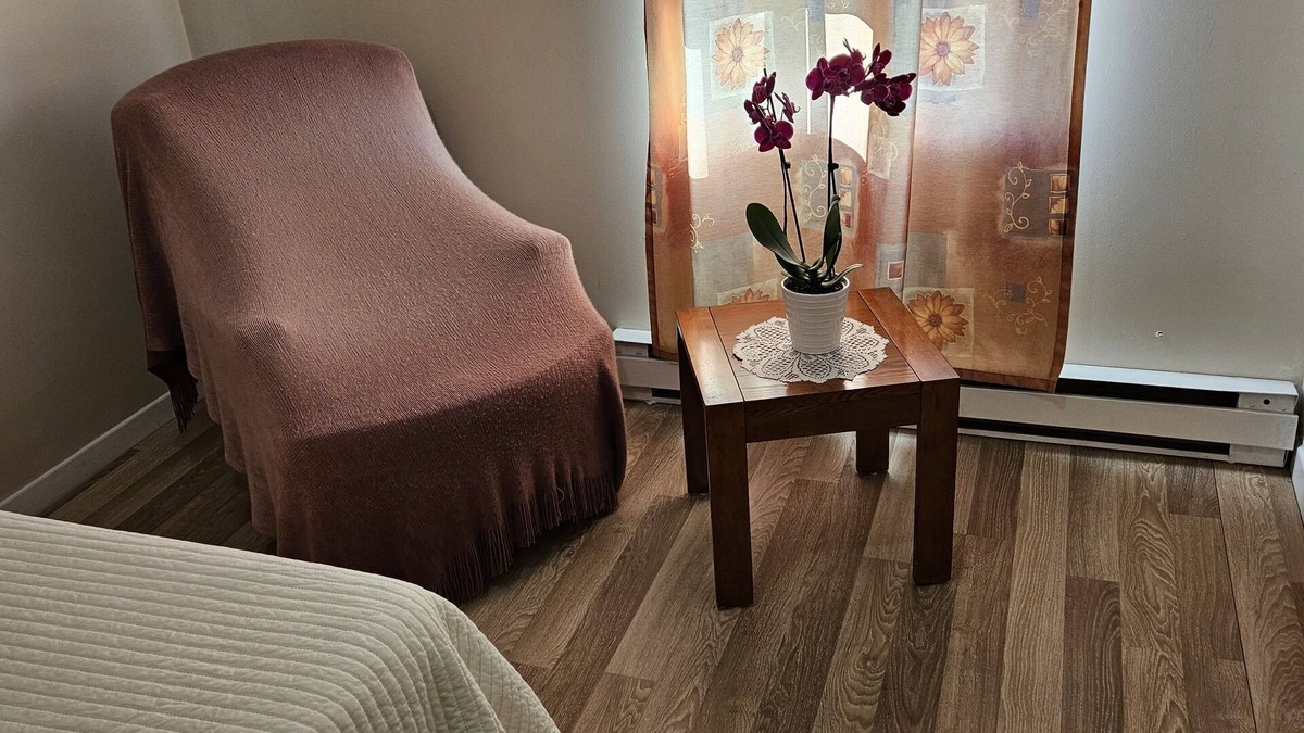 Edmundston Apartment | Appartement cosy au 1er étage, dans une maison particulière, en centre ville !