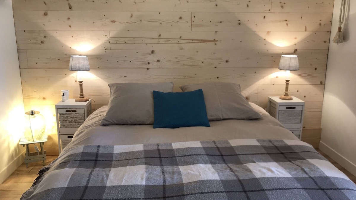 Collonges Apartment | Appartement Cosy Avec Petit Jardin et Parking