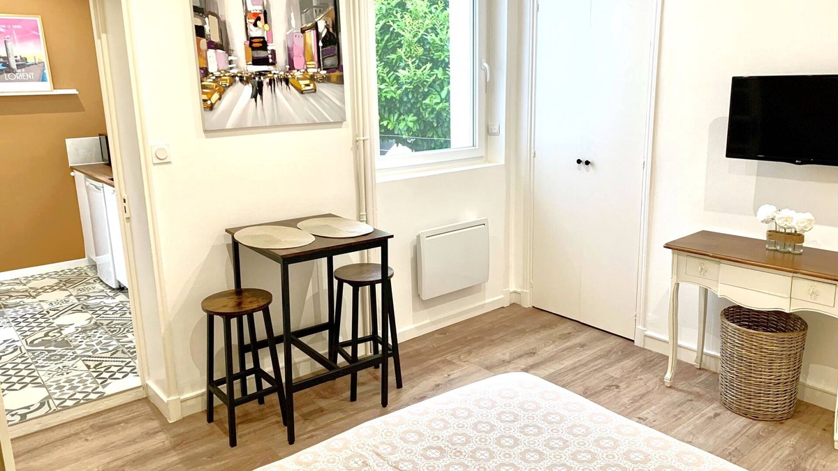 Lorient Apartment | Appartement Cosy Entre la Gare et L'hypercentre - au Calme