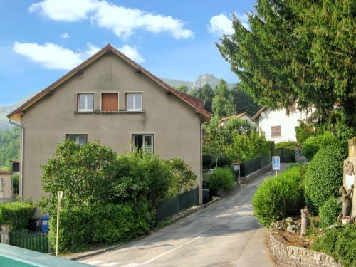 Salins-les-Bains Apartment | Appartement cosy Salins-les-Bains 18 m² Parking