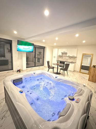 Chatenois Apartment | Appartement cosy jacuzzi spa 70M2