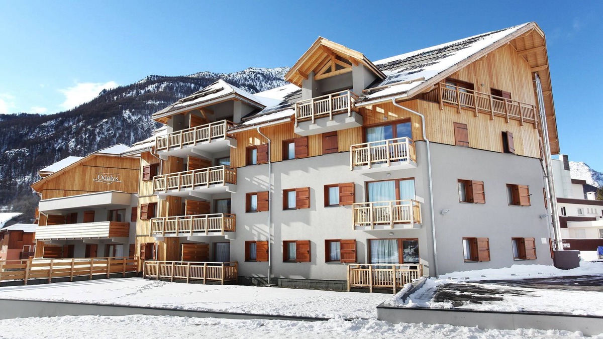 La Salle-les-Alpes Condo | Appartement dans les Montagnes | Navette Gratuite