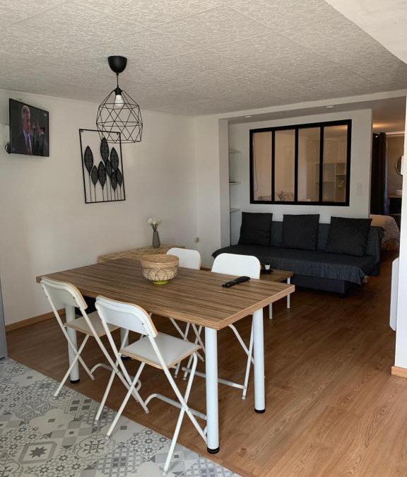 Mouguerre House | appartement dans maison basque