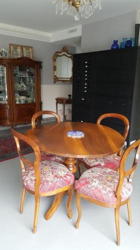 La Bourgogne Apartment | Appartement dans un jardin, 3 chambres