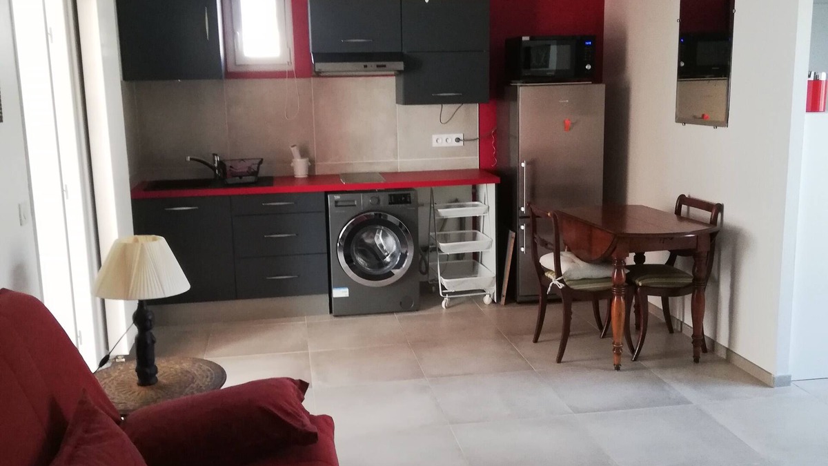 Yerres Apartment | Appartement de Plain Pied Dans la Verdure