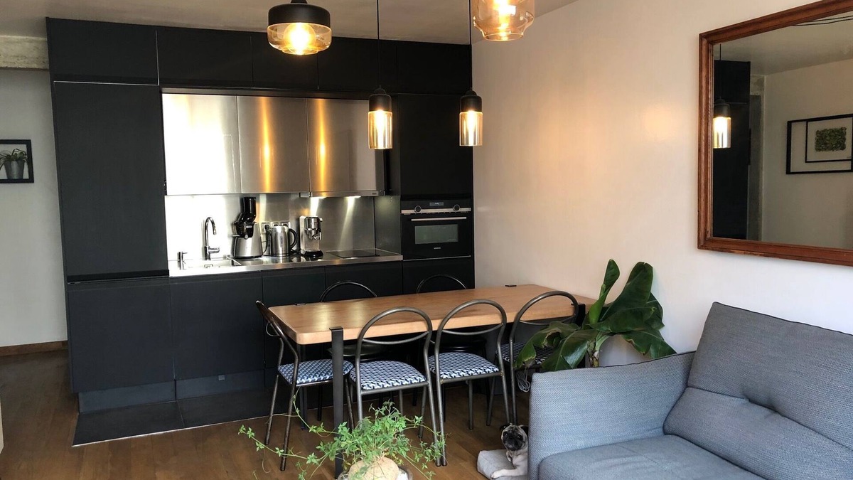 Charonne Apartment | Appartement Design Avec Petit Balcon