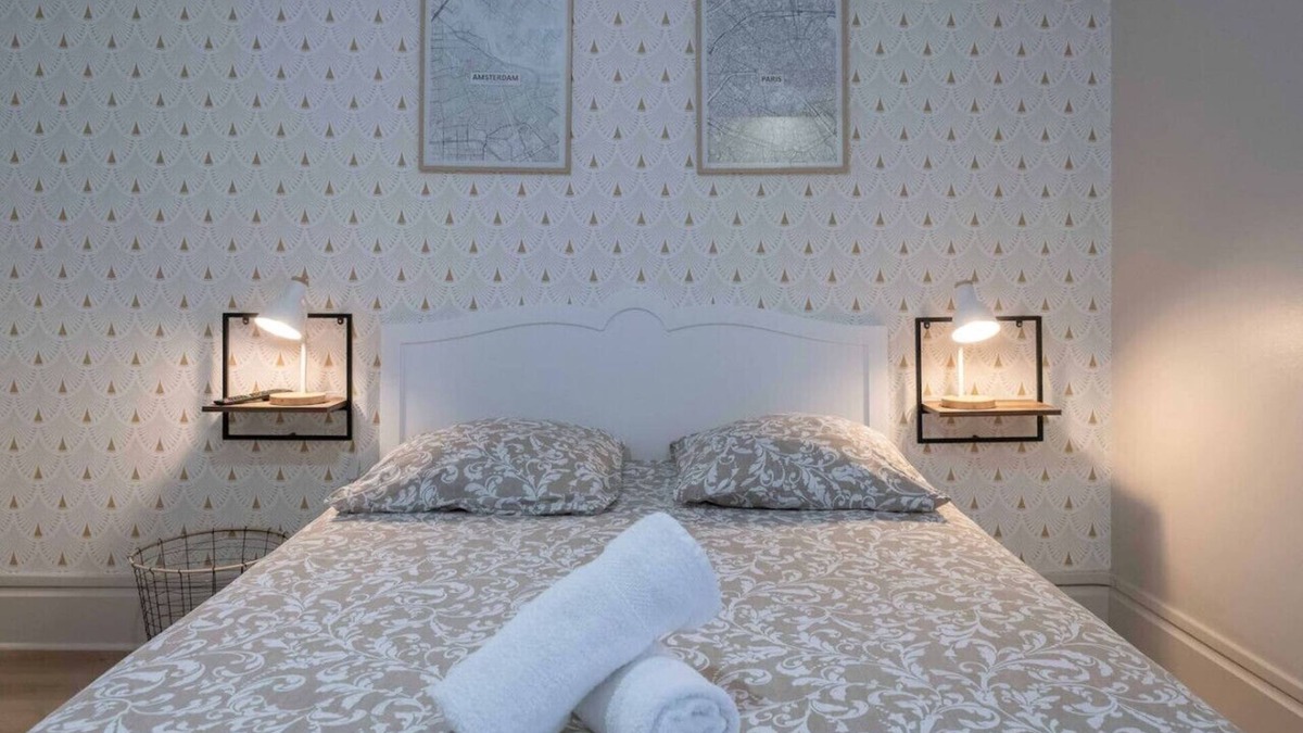 Gannat Apartment | Appartement design en centre-ville parking gratuit