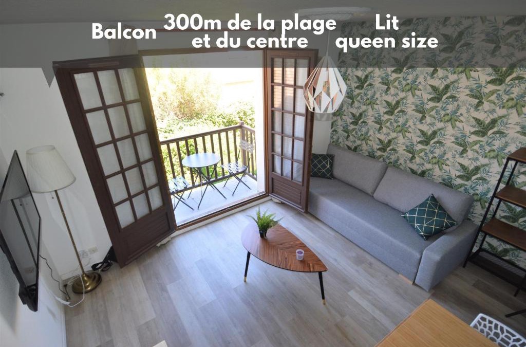 Courseulles-sur-Mer Apartment | Appartement, duplex à 500m de la mer avec balcon