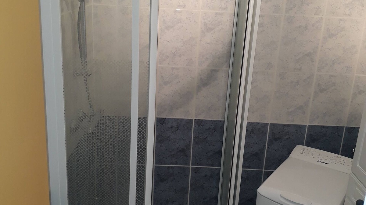 Le Ru Apartment | Appartement en Résidence - En Face de la Plage des Sables Blancs à 50m