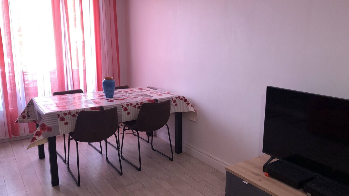 Alpes-Romans Apartment | Appartement en rez de Chaussée Dans Quartier Calme