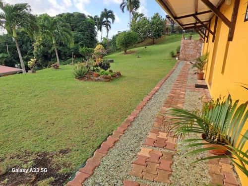 Le Robert Apartment | appartement entier en Martinique Le Khan
