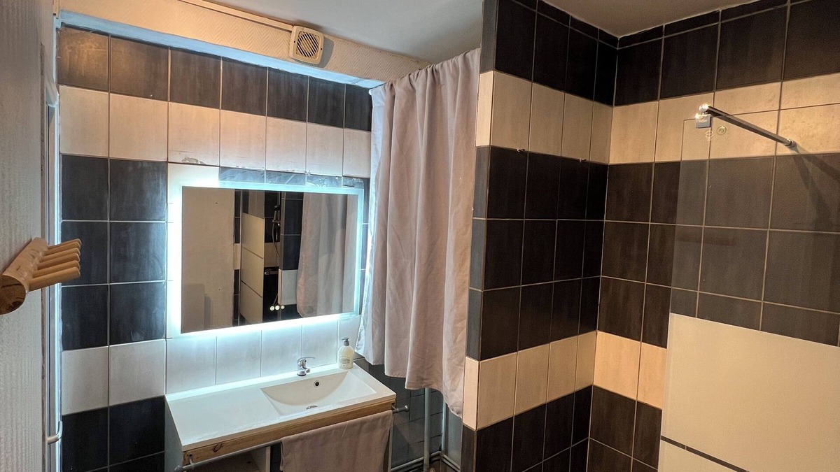 Barriere Saint Marc Apartment | Appartement Familiale 7 Personnes Orléans Prestigehost