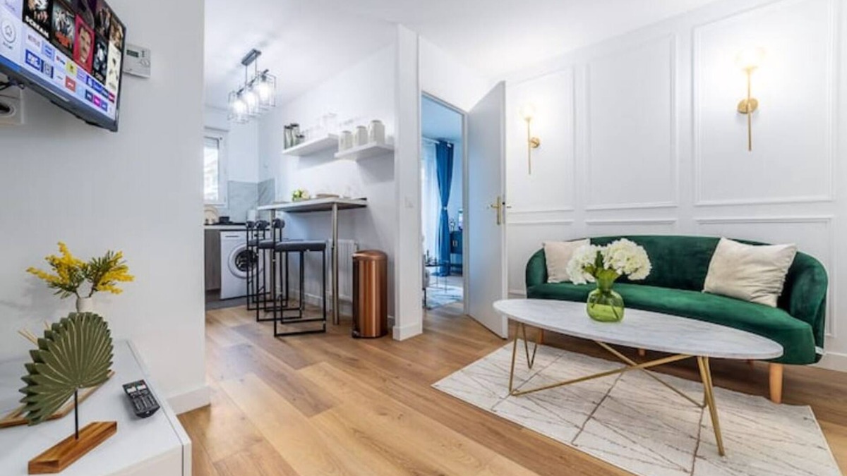 Center Apartment | Appartement en Face Gare D'evry