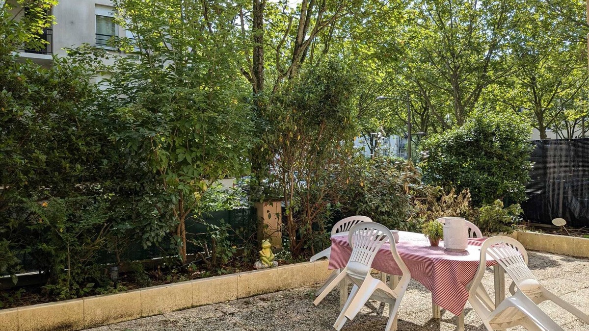 Bussy-Saint-Georges Apartment | Appartement F3 à 13 Minutes de Disneyland