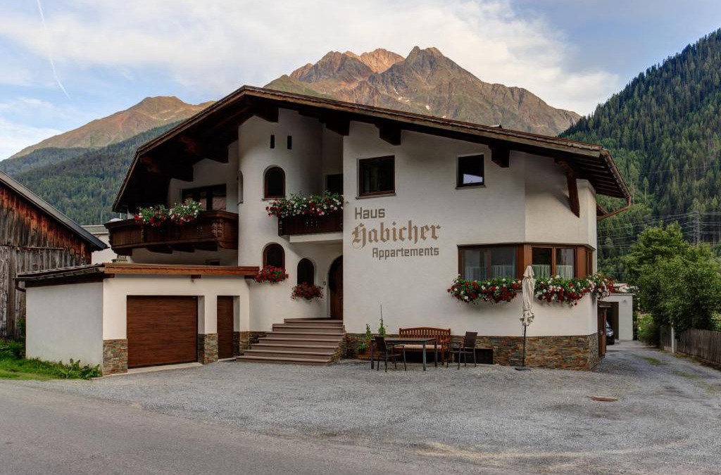Pettneu am Arlberg Apartment | Appartement Habicher