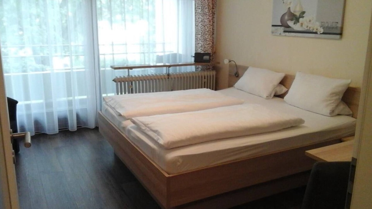 Safferstetten Apartment | Appartement III | 22qm großes gemütliches Appartement in Parknähe für 1-2 Personen (allergikergerecht)