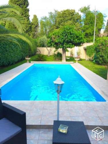 Miramas Apartment | Appartement indépendant dans une villa