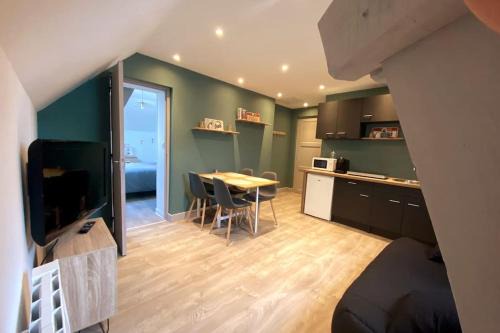 Saulchery Apartment | Appartement l antre deux vignes