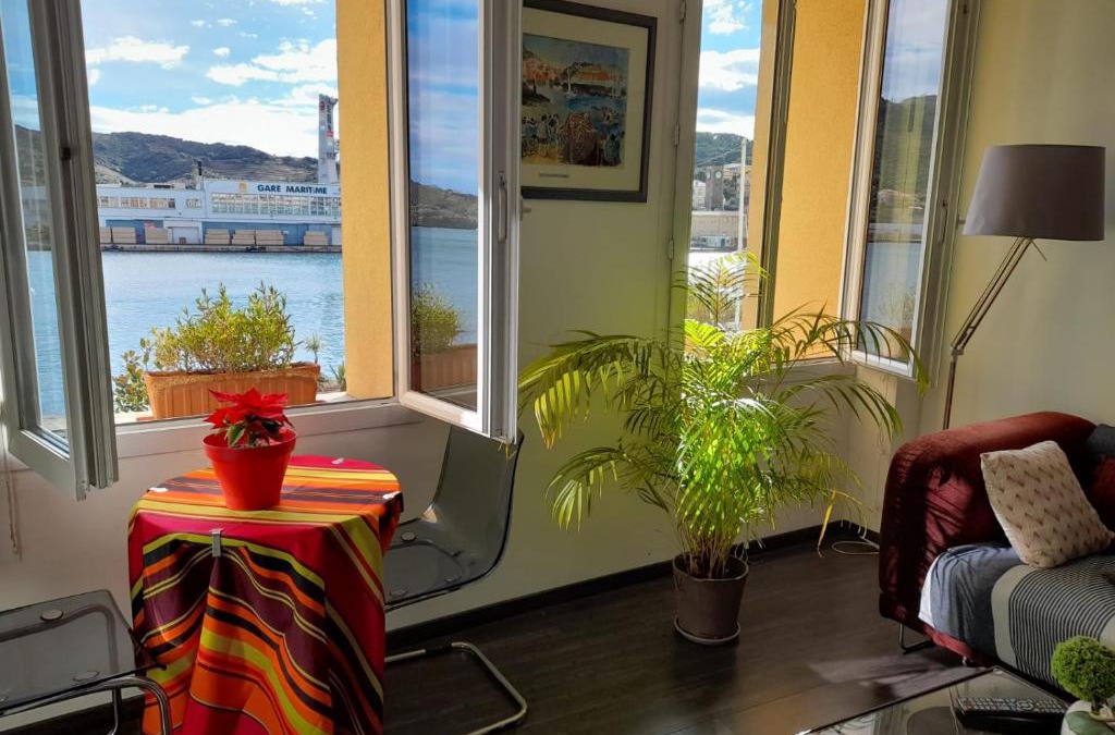 Port-Vendres Apartment | Appartement La Méditerranée vue sur Mer plein soleil 3 climatisations réversibles