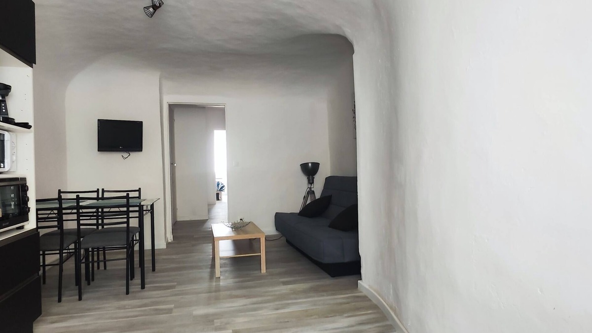 Saint-Ambroix Apartment | Appartement Le République Idéalement Situé