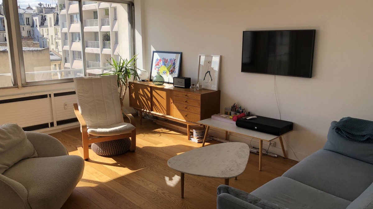 Saint-Vincent-de-Paul Apartment | Appartement Lumineux Entre le Canal St Martin et le Canal de L'ourcq