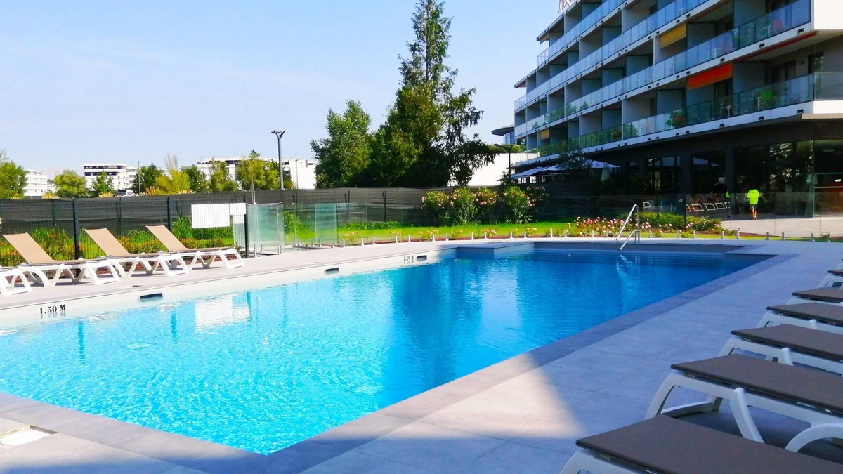 Bordeaux-Lac Condo | Appartement Lumineux | Parking Disponible