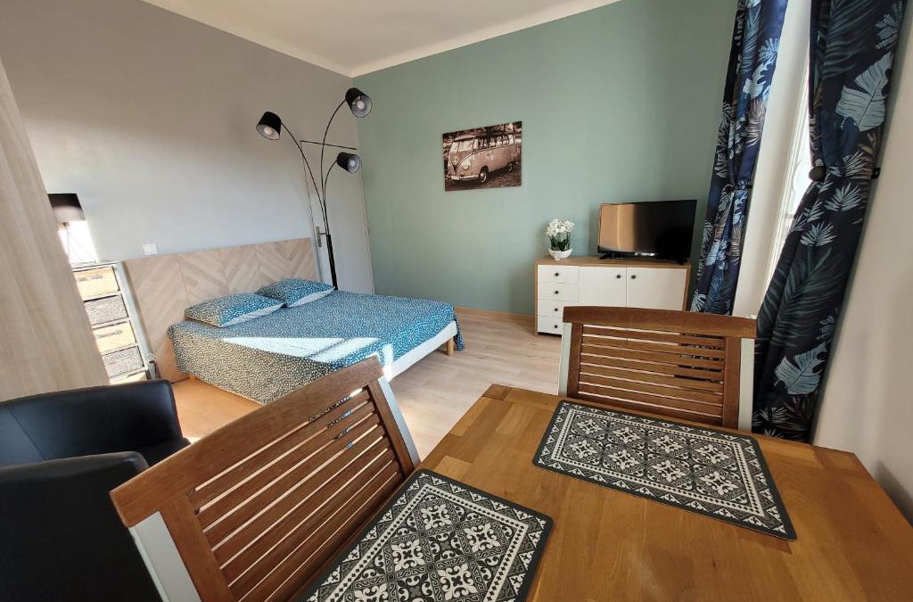La Roche-Posay Apartment | Appartement meublé rénové idéal pour curistes ou vacanciers
