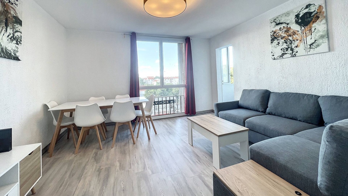 Moulin a Vent Apartment | Appartement Moulin à Vent 8 Personnes