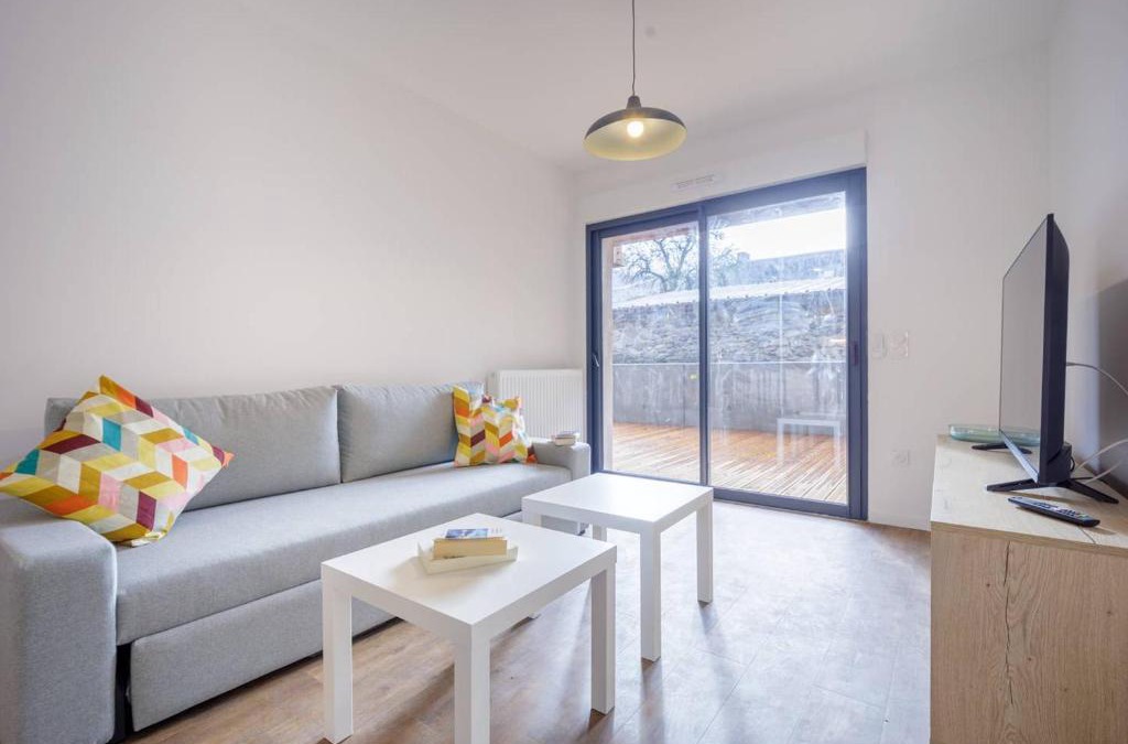Peyragudes Apartment | Appartement Neuf à Loudenvielle, 6 Pers, Proche Commerces et Ski, Terrasse Sud - FR-1-695-17