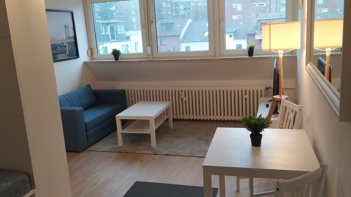 Dahl Apartment | Appartement Ohne Balkon,links im 3.og - Frisch Renovierte Appartements