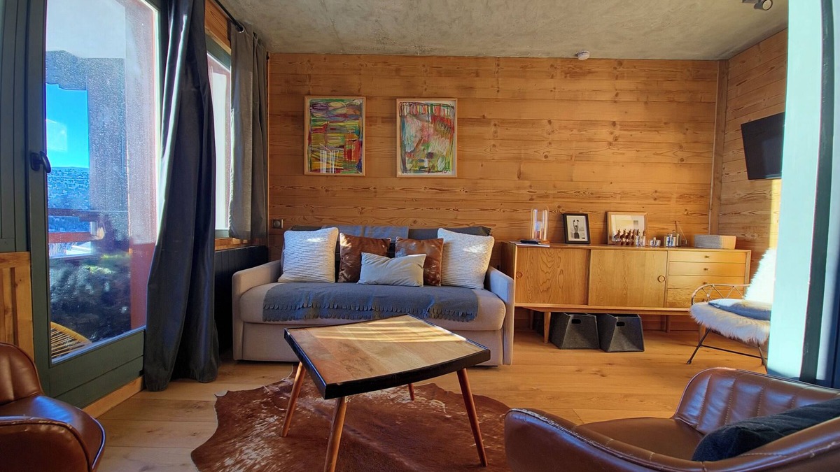 Eclose-Ouest Apartment | Appartement Ours Blanc - Welkeys