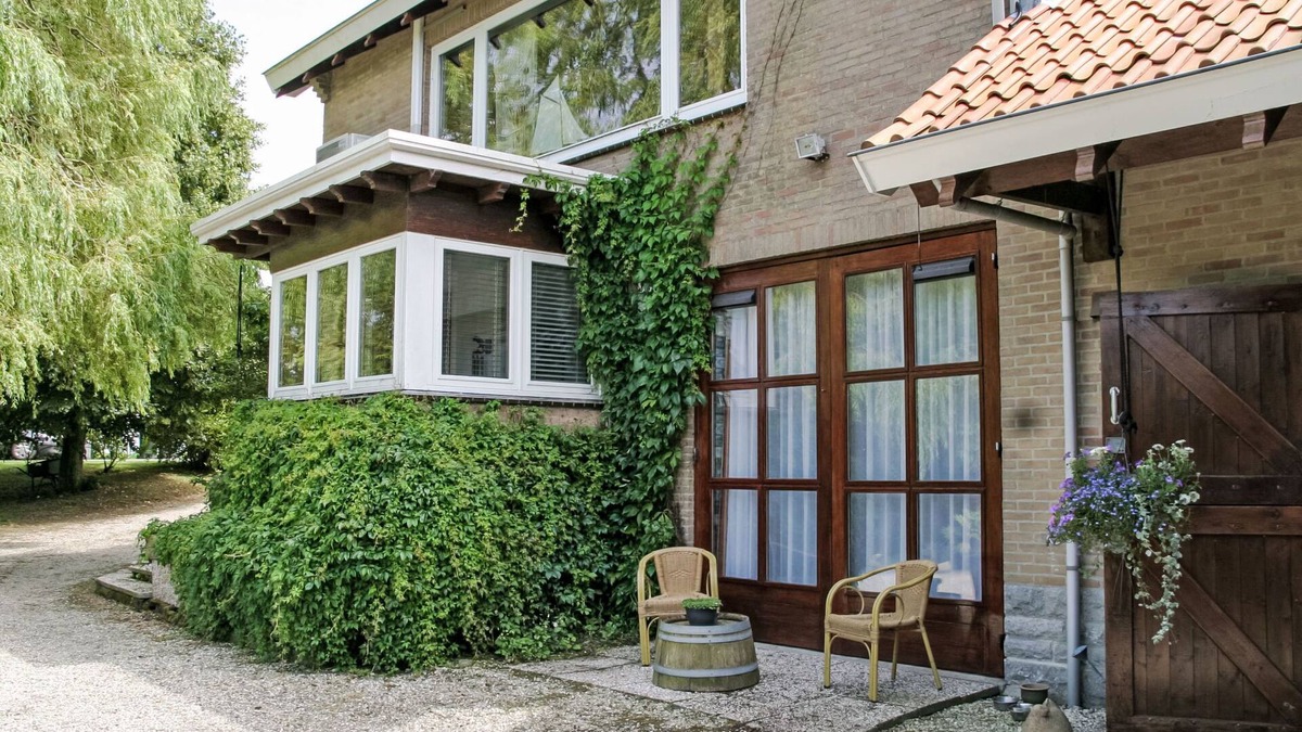 Wissenkerke Apartment | Appartement Planeet by Interhome