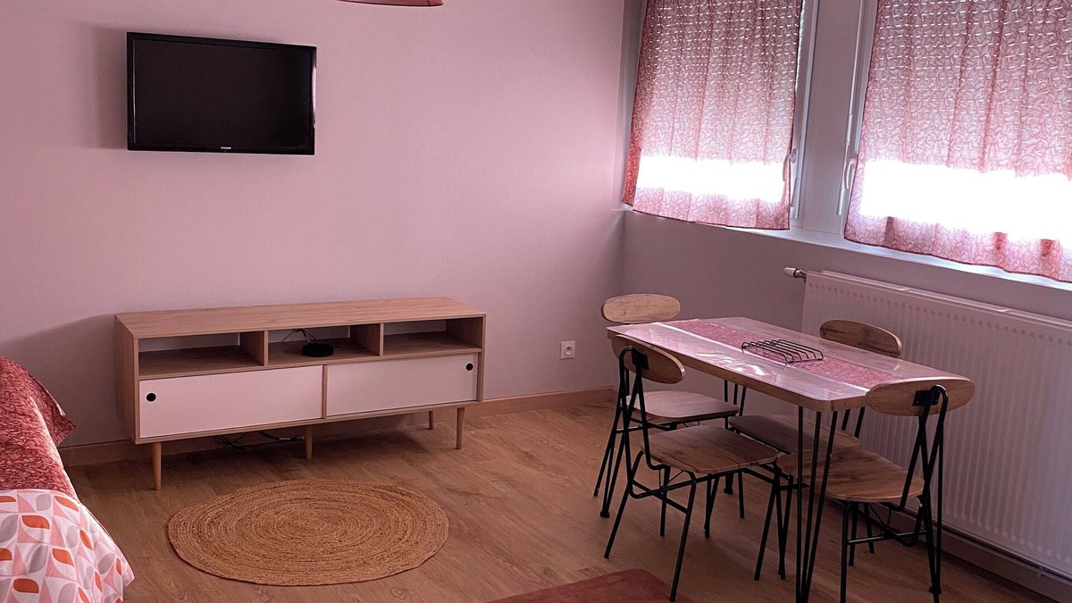 Saint-Dizier Apartment | Appartement Pour 3 Personnes