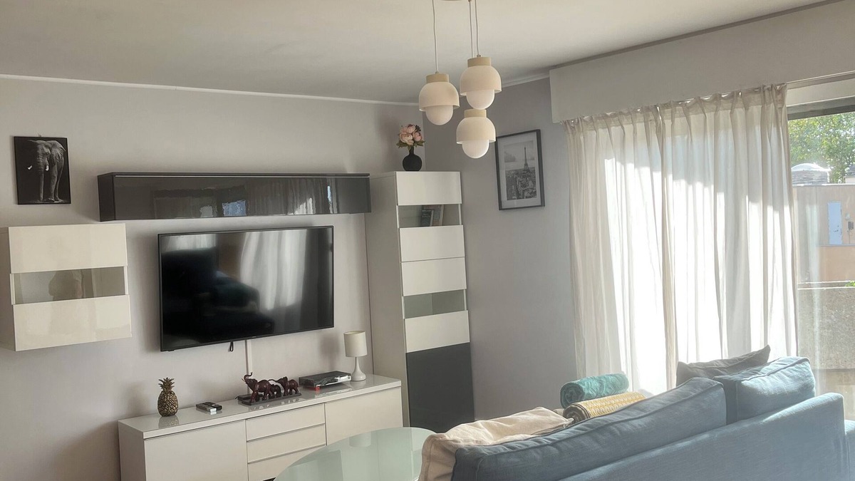 Front de Lac Apartment | Appartement Près de Paris. Métro Créteil Préfecture Ligne 8