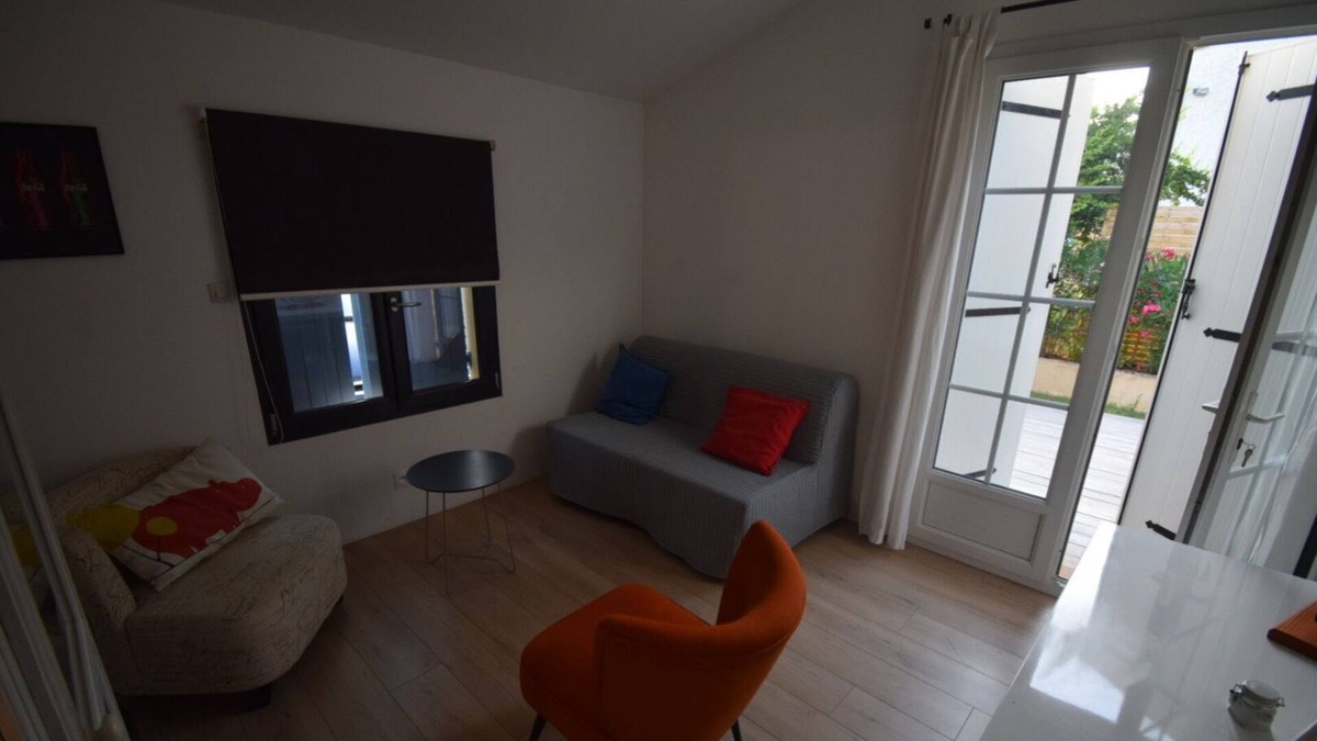 Euzet Apartment | Appartement Rez de Chaussée ,terrasse ,au Pied des Cévennes Entre Uzes et Anduze