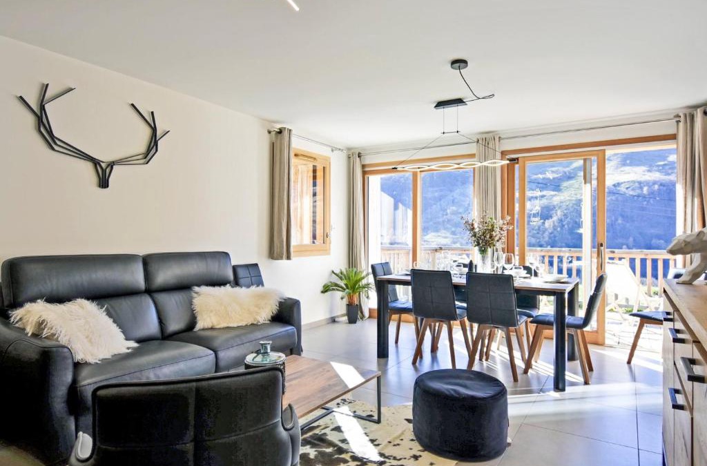 Le Bettaix Apartment | Appartement skis aux pieds avec terrasse et parking couvert - 6 pers - FR-1-613B-22