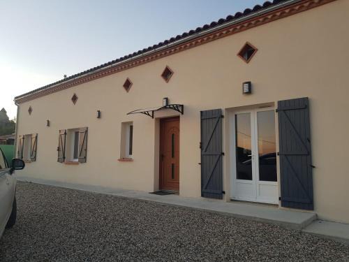 Clermont-Dessous Apartment | Appartement spacieux et confortable à Clermont-Dessous, terrasse