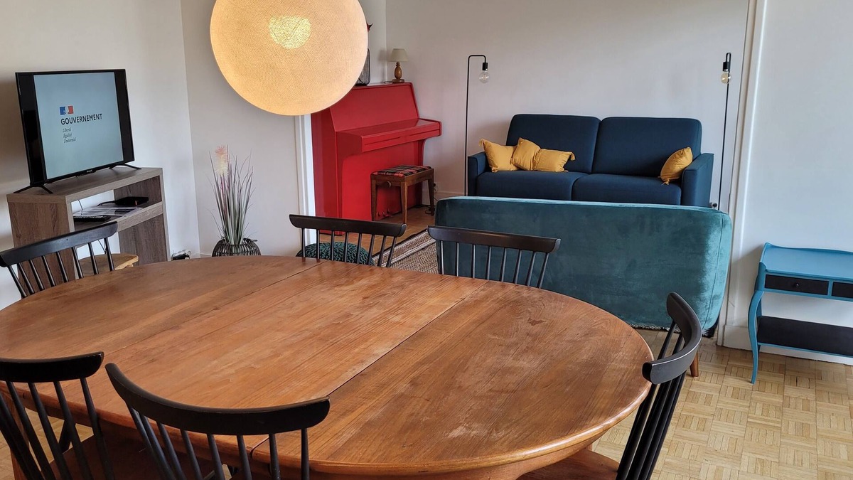 Petit-Ivry Apartment | Appartement Spacieux et Lumineux aux Portes de Paris