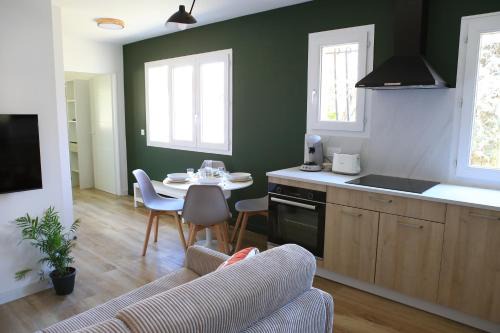 Roussillon-en-Isere Apartment | Appartement T2 cosy