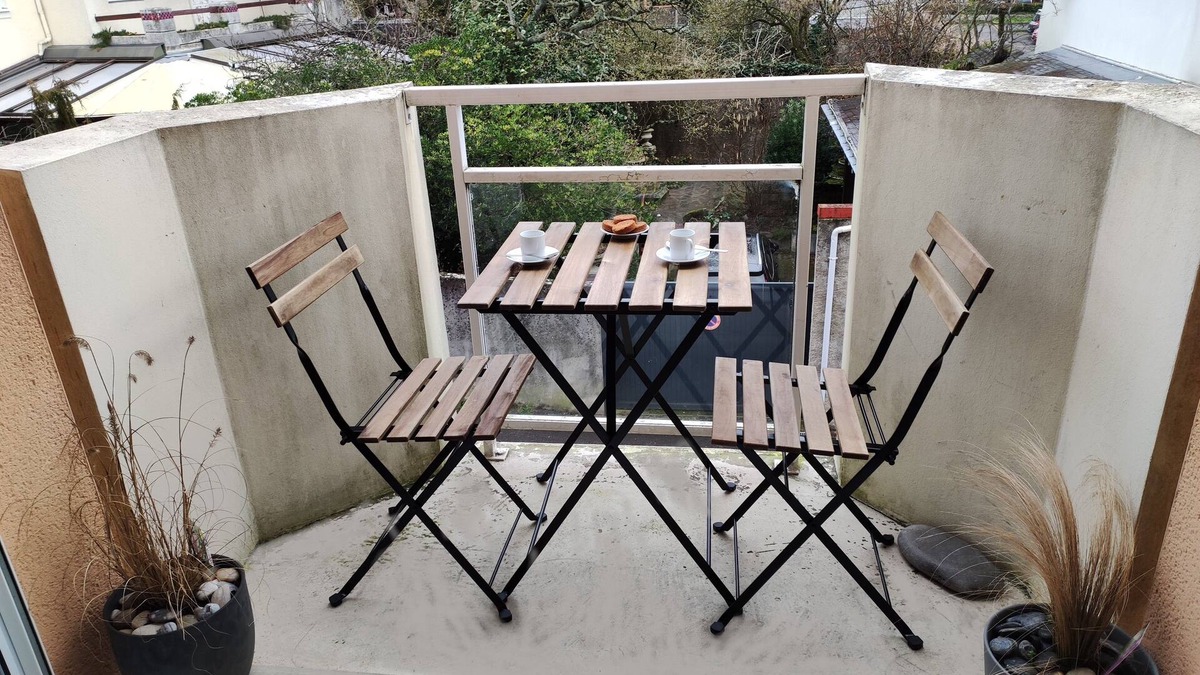 Pont Rousseau Apartment | Appartement T2 Duplex sud de Nantes Parking Sécurisé Avec Balcon