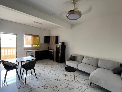 Dembeni Apartment | Appartement T2,